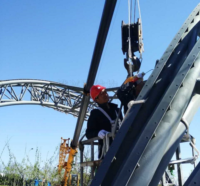 天津膜結(jié)構(gòu)吊裝-燁興膜結(jié)構(gòu) 天津膜結(jié)構(gòu)吊裝.jpg