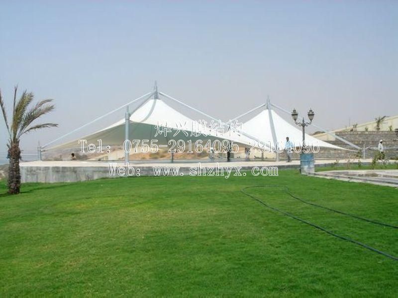 高爾夫球場景觀膜-深圳市燁興膜結(jié)構(gòu)工程有限公司 膜結(jié)構(gòu)工程.jpg