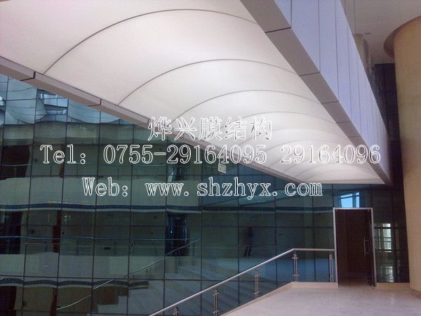 軟膜天花頂燈—深圳市燁興膜結(jié)構(gòu)工程有限公司 軟膜天花頂燈.jpg